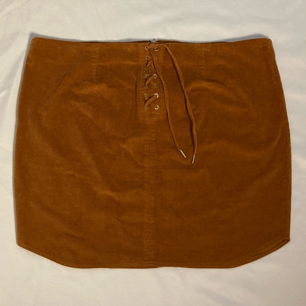 ⭐️ Rue21 Rust Orange Corduroy Mini Skirt Size 4X